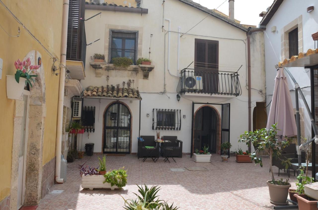 Il Cortiletto Apartment Syracuse Exterior photo
